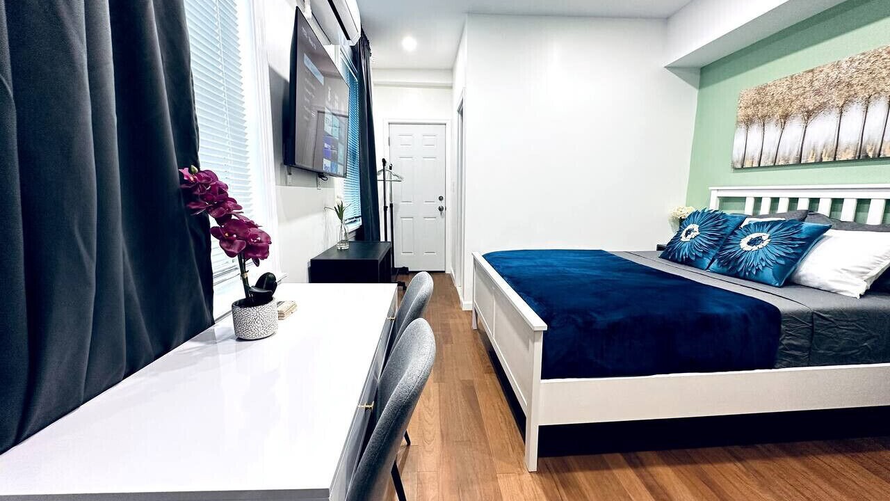 Photo of Bedroom in Graduate Hospital