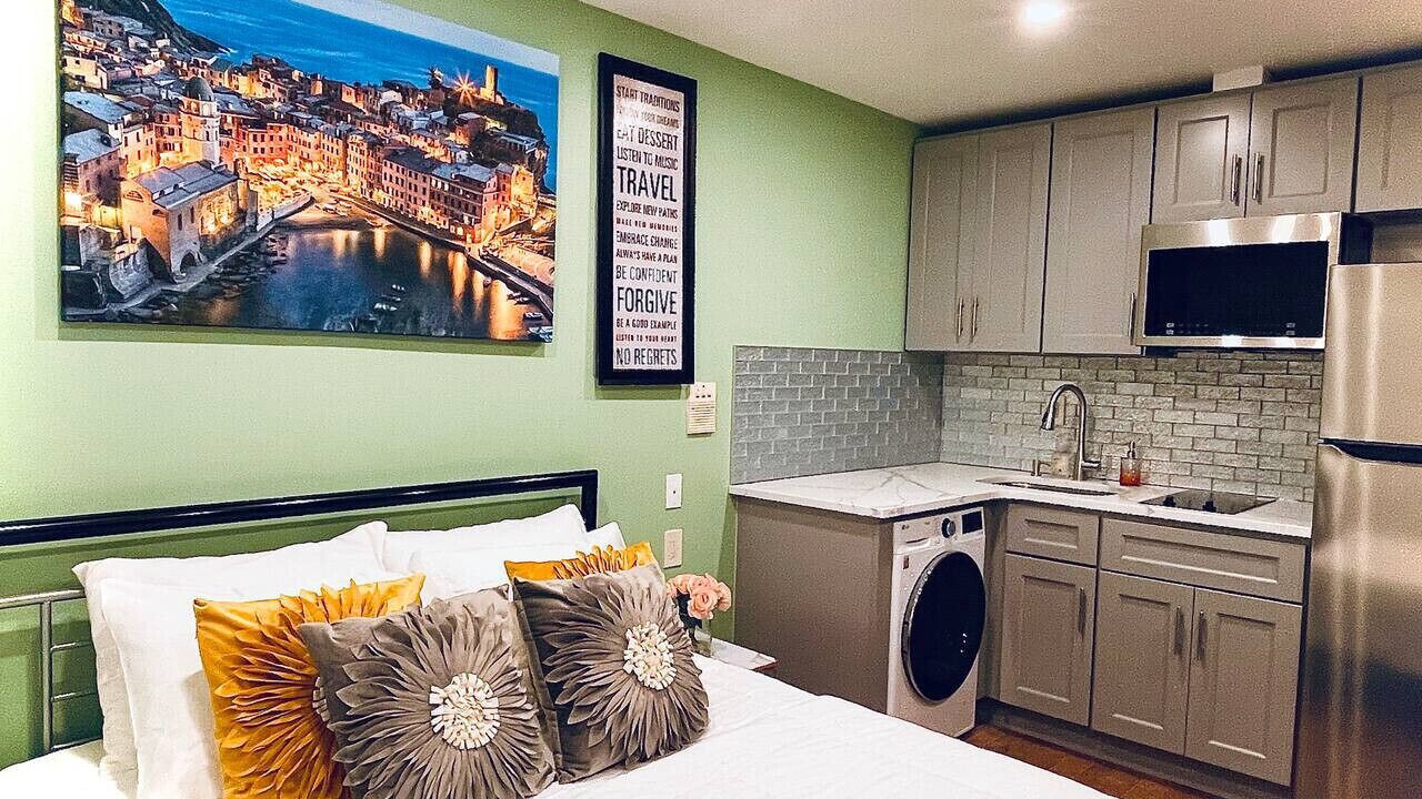 Photo of Bedroom in Graduate Hospital