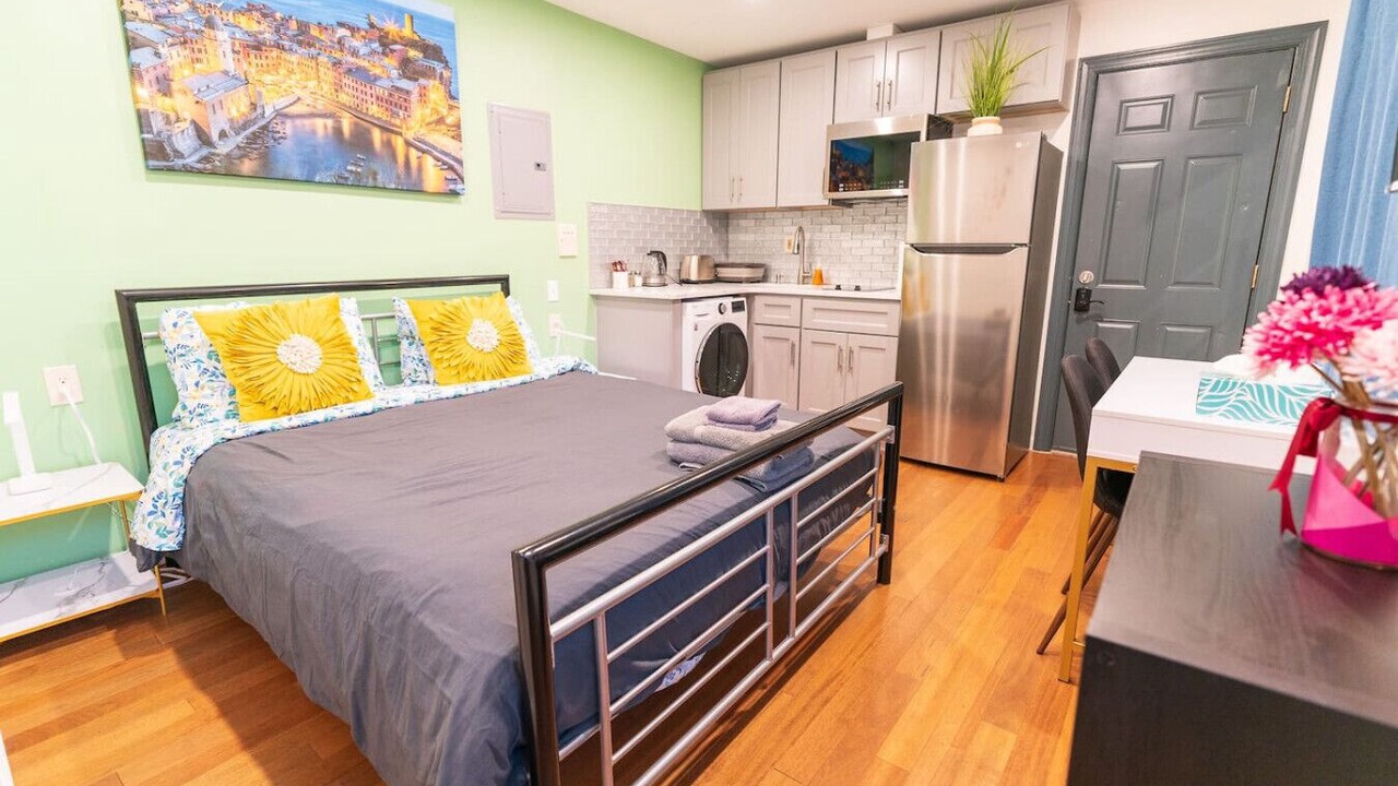 Photo of Bedroom in Graduate Hospital