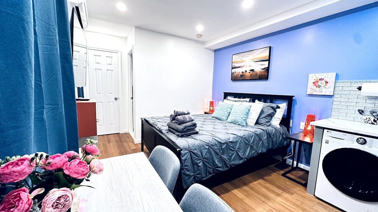 Photo of Bedroom in Graduate Hospital