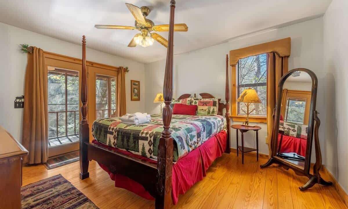 Photo of Bedroom in Dial