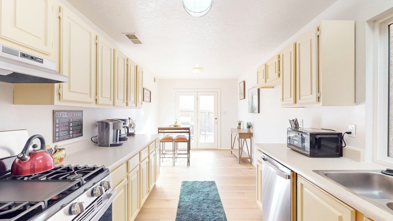 Photo of Kitchen in Northeast Heights