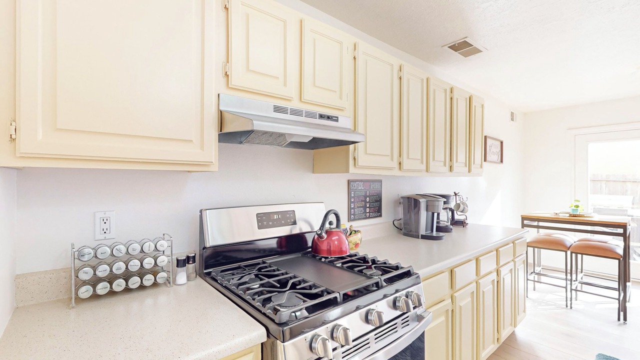 Photo of Kitchen in Northeast Heights