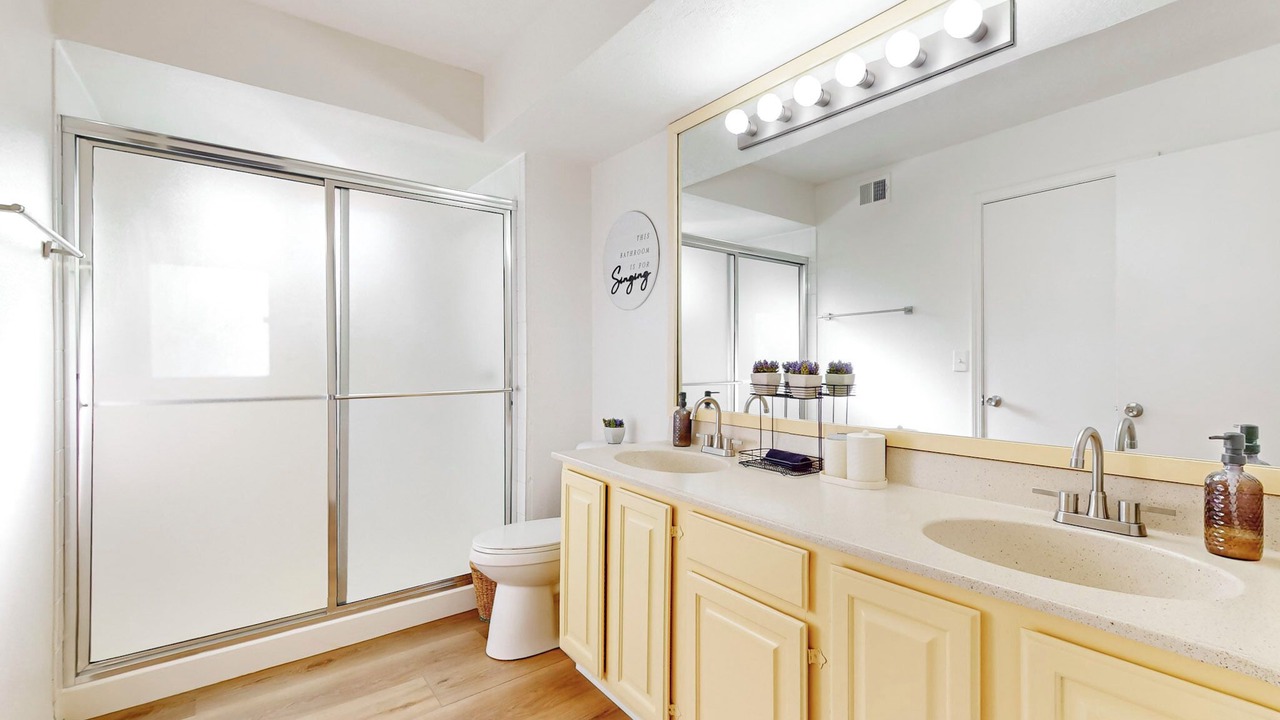 Photo of Bathroom in Northeast Heights