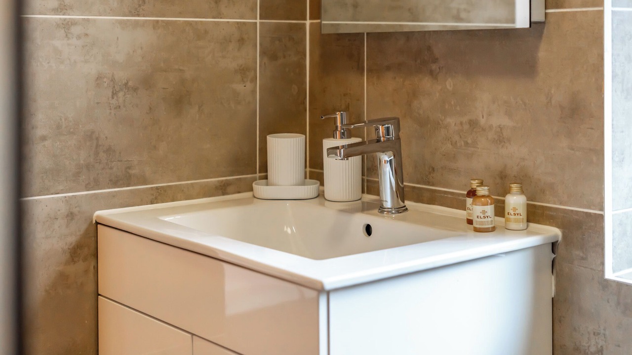 Photo of Bathroom in Barbican