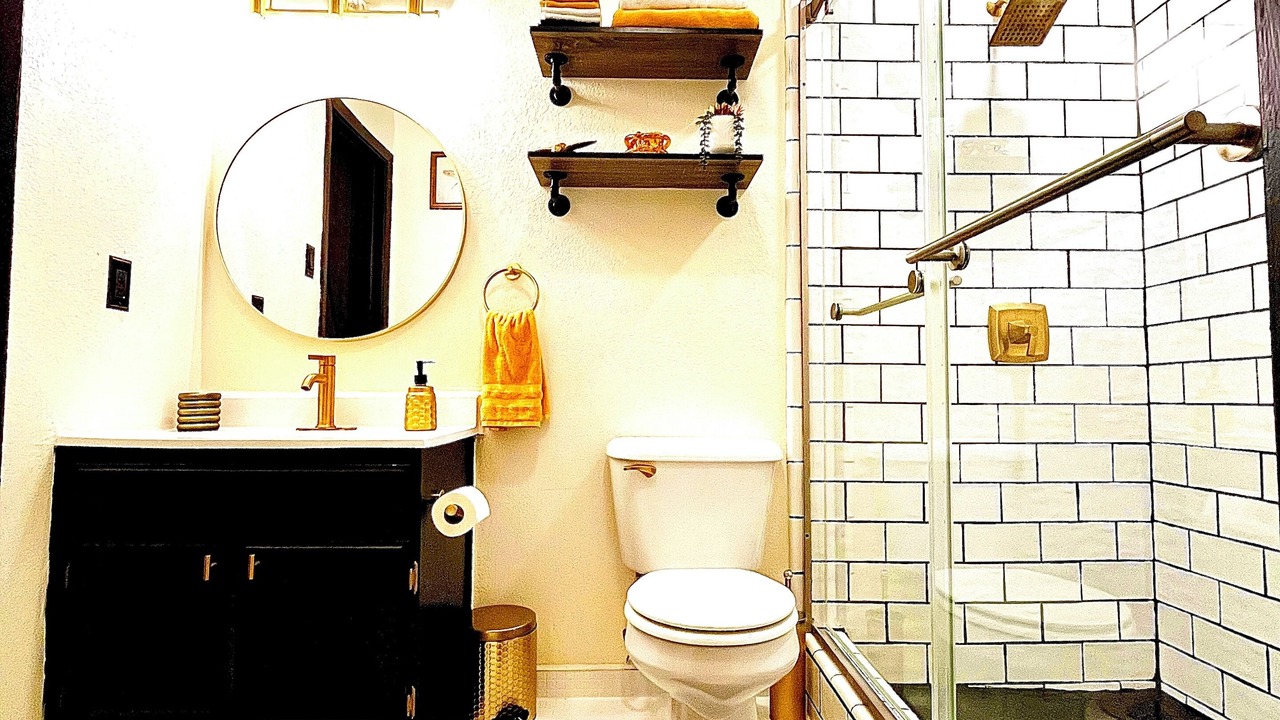 Photo of Bathroom in Eastern Division