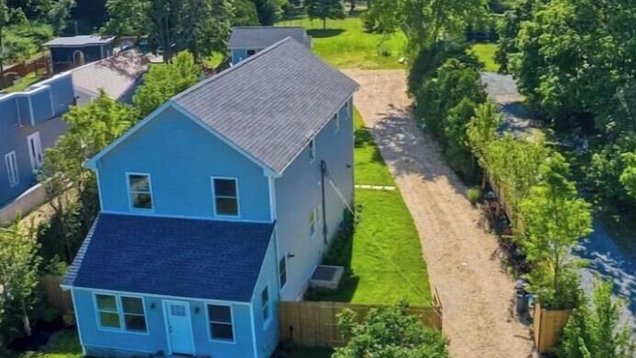 Photo of Outdoor in Center Moriches