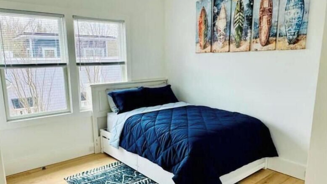 Photo of Others in Center Moriches