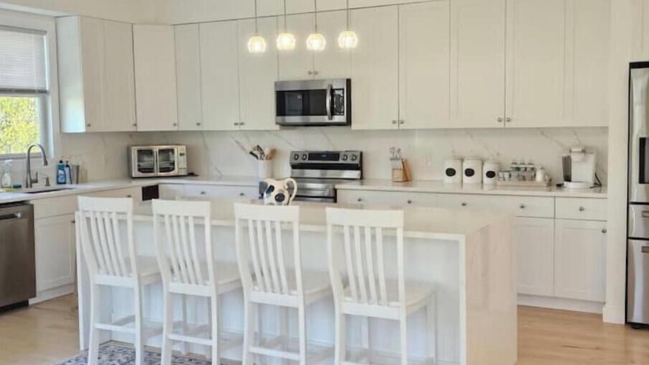 Photo of Others in Center Moriches