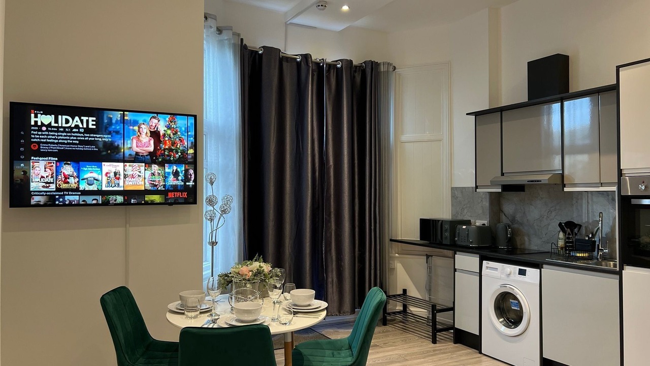 Photo of Others in Ealing Broadway