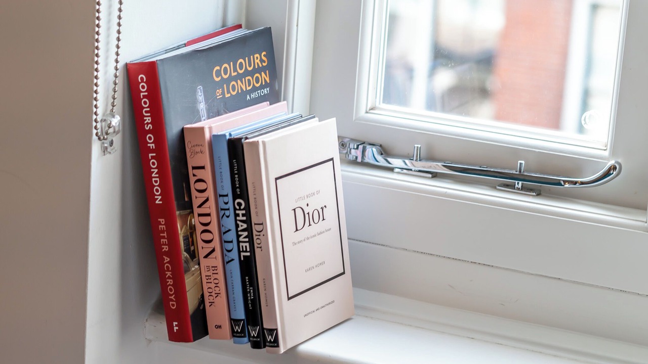 Photo of Others in Barbican