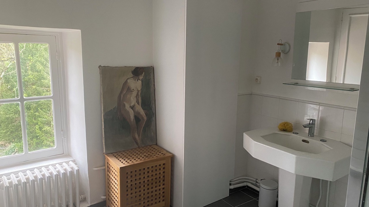 Photo of Bathroom in Dampierre-en-Yvelines
