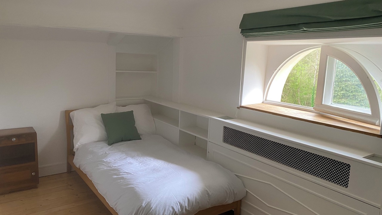 Photo of Bedroom in Dampierre-en-Yvelines