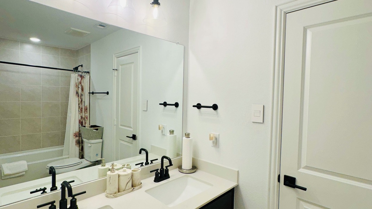 Photo of Bathroom in Melissa