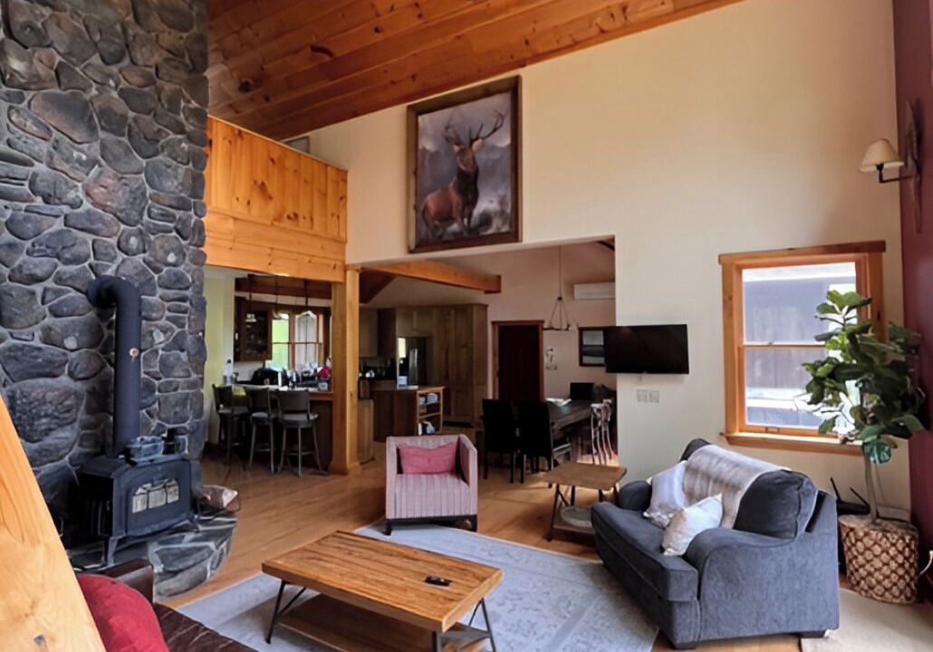 Photo of Livingroom in North Chatham