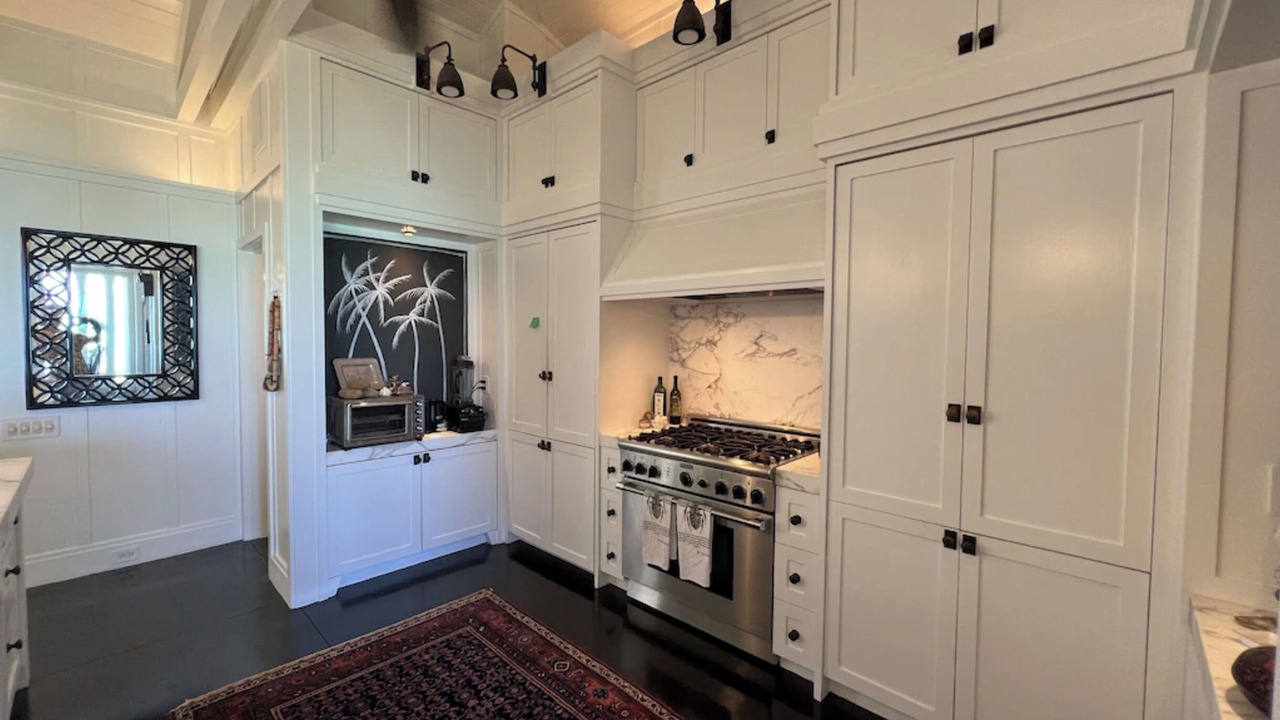 Photo of Kitchen in Lanikai