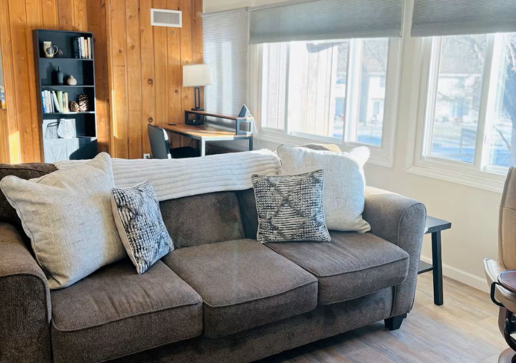 Photo of Livingroom in Fridley