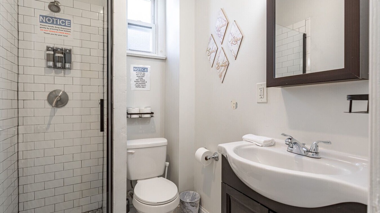 Photo of Bathroom in Constable Hook