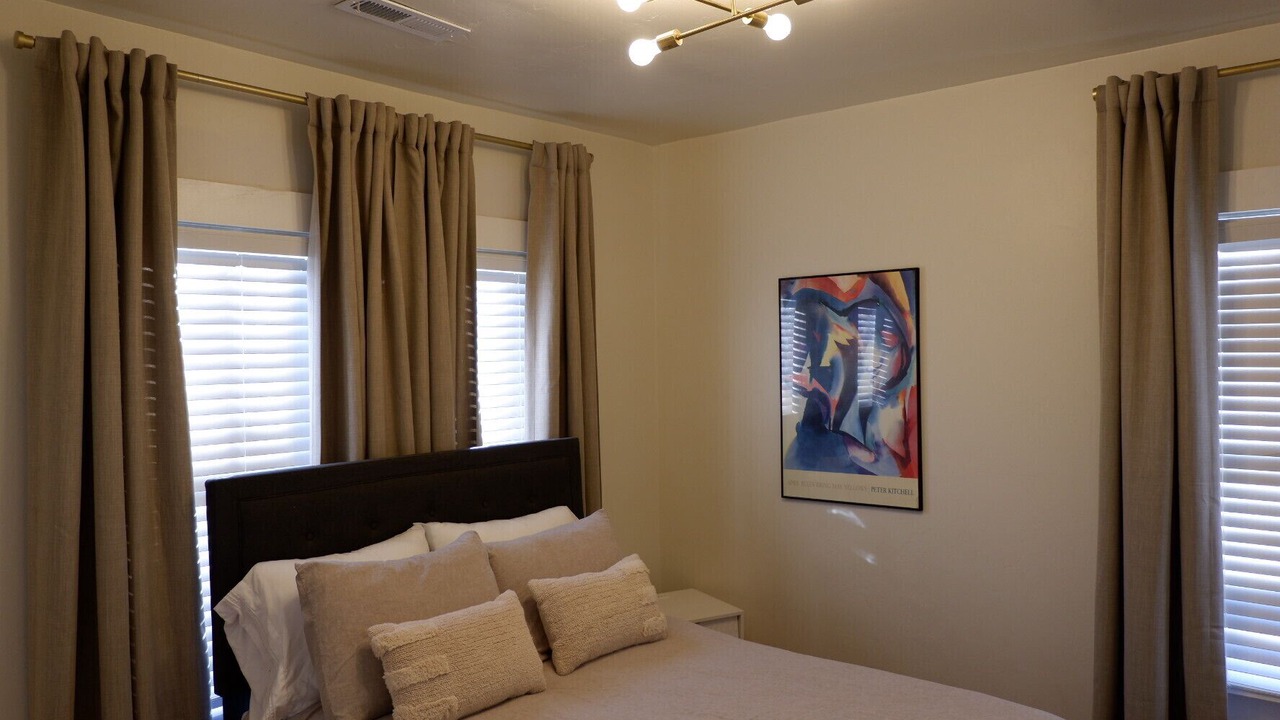 Photo of Bedroom in University Heights