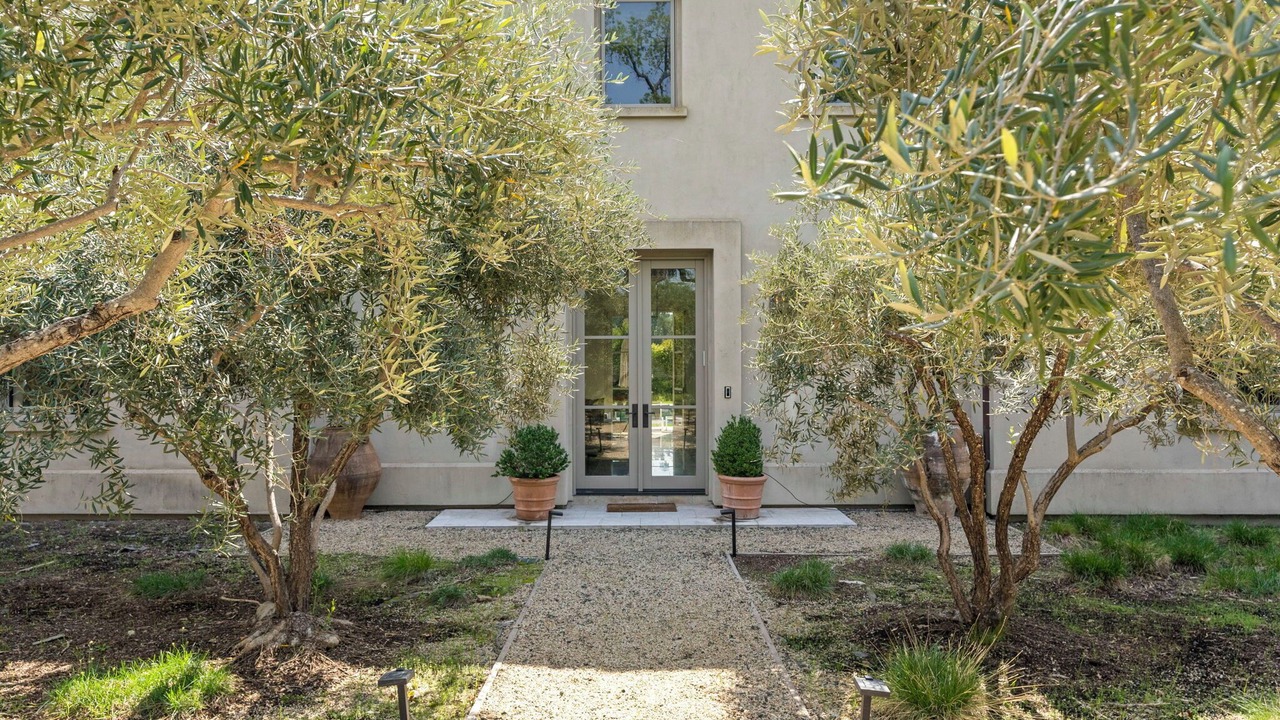 Photo of Outdoor in St. Helena