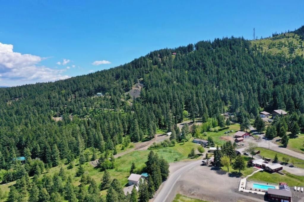 Photo of Outdoor in Sky Meadows Ranch