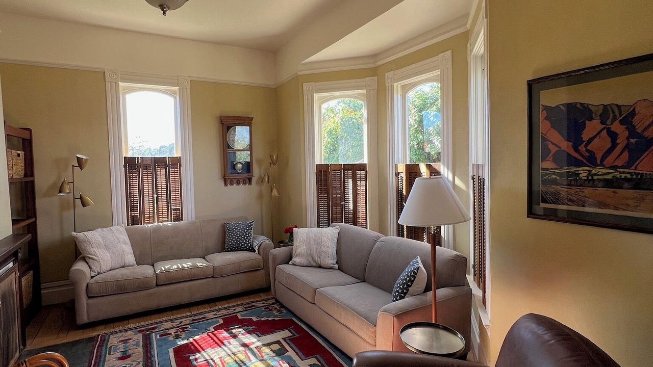 Photo of Livingroom in Oakley