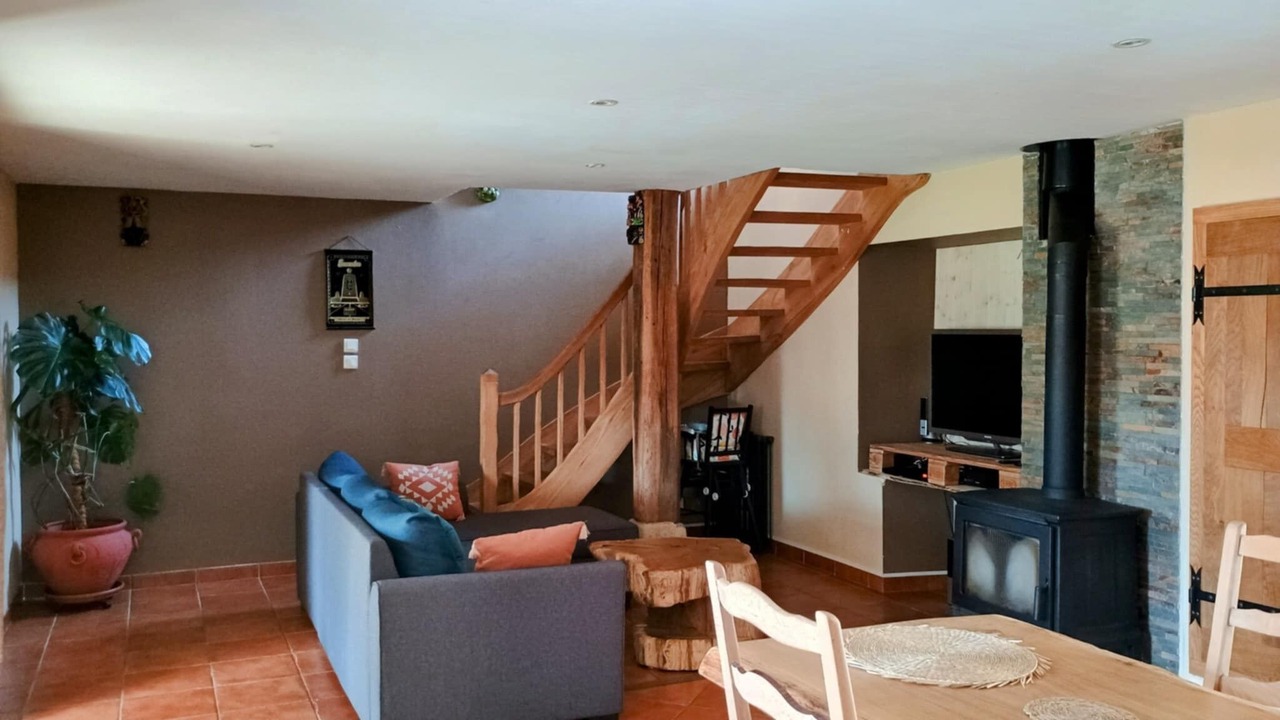 Photo of Livingroom in Saint-Michel-Mont-Mercure