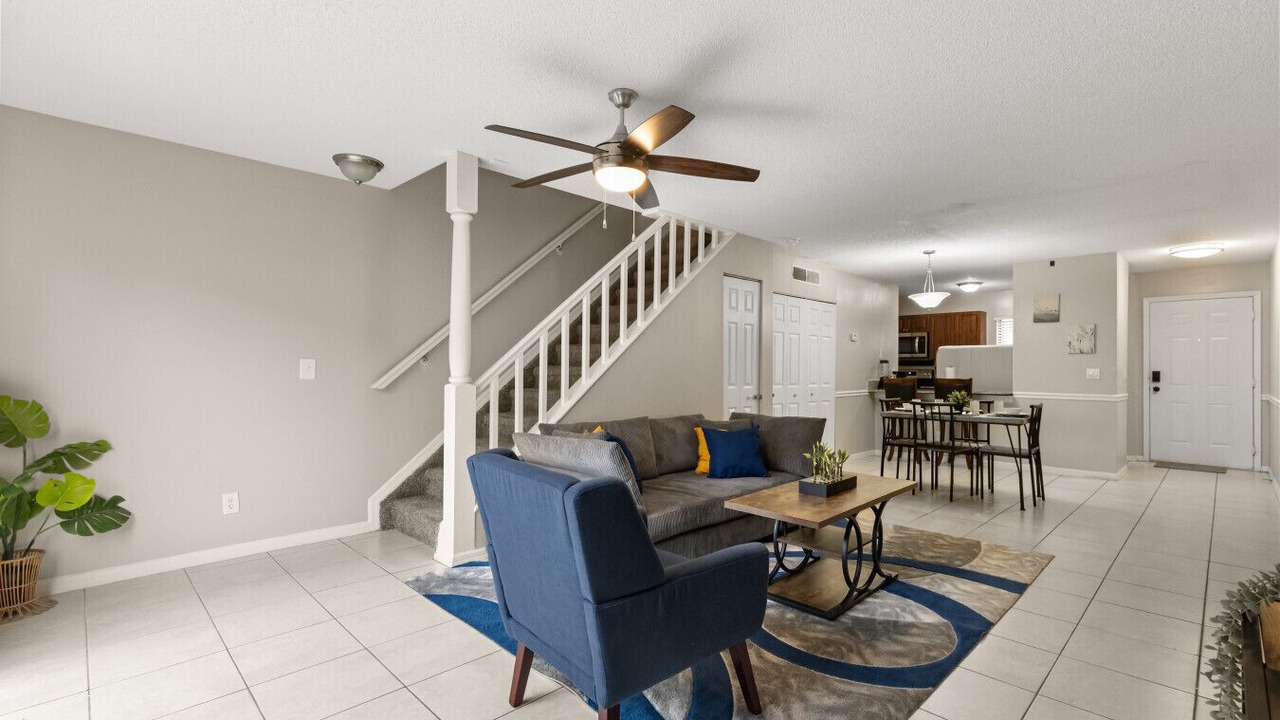 Photo of Livingroom in University