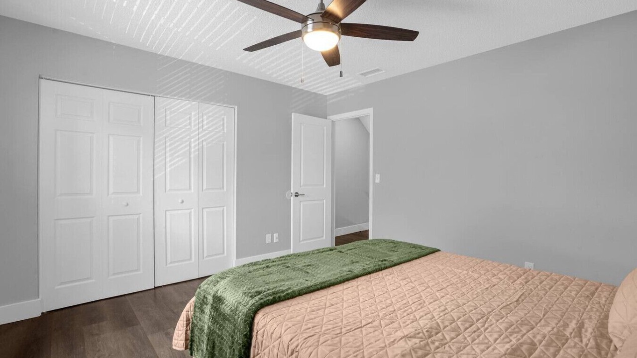 Photo of Bedroom in University