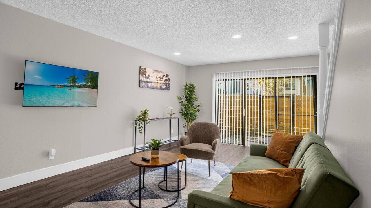 Photo of Livingroom in University