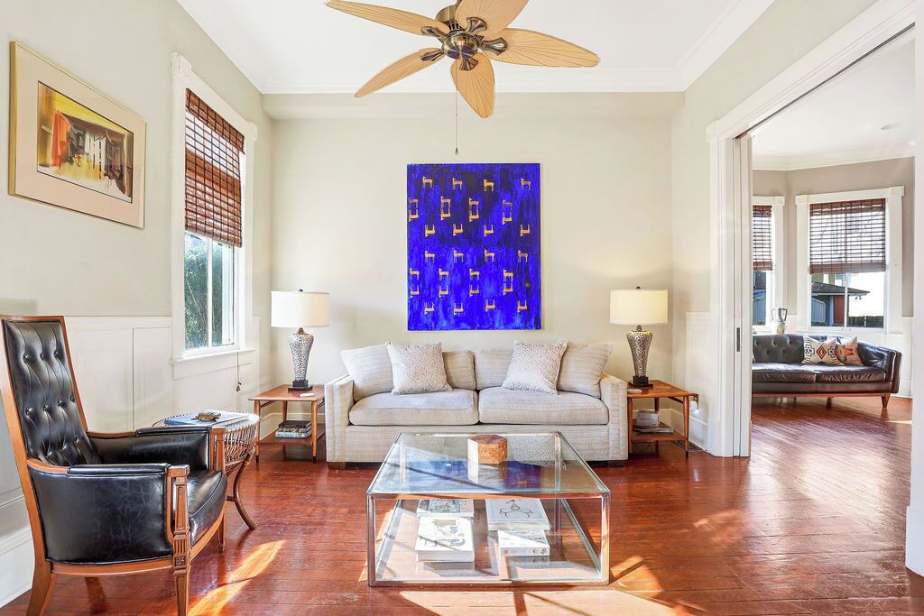 Photo of Livingroom in Metropolitan