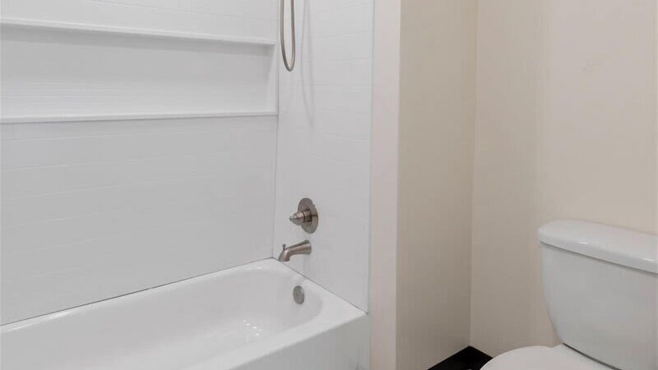 Photo of Bathroom in Safford
