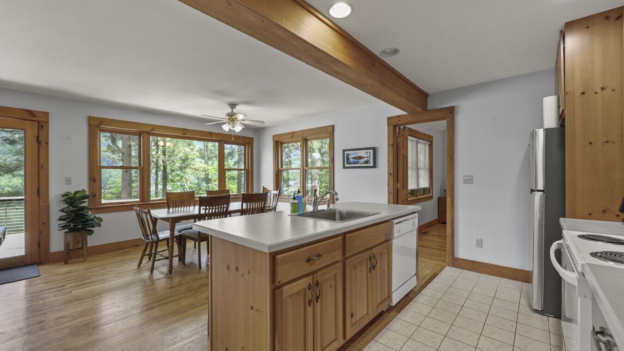 Photo of Others in Monterey