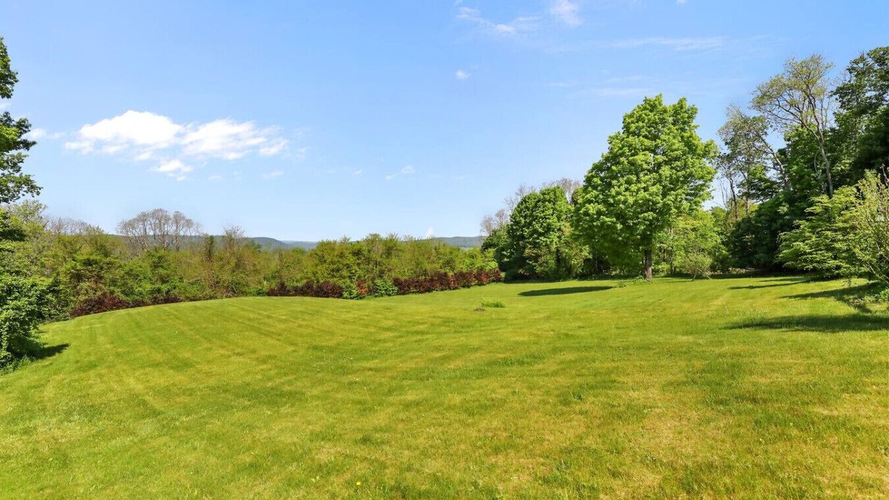 Photo of Outdoor in New Lebanon