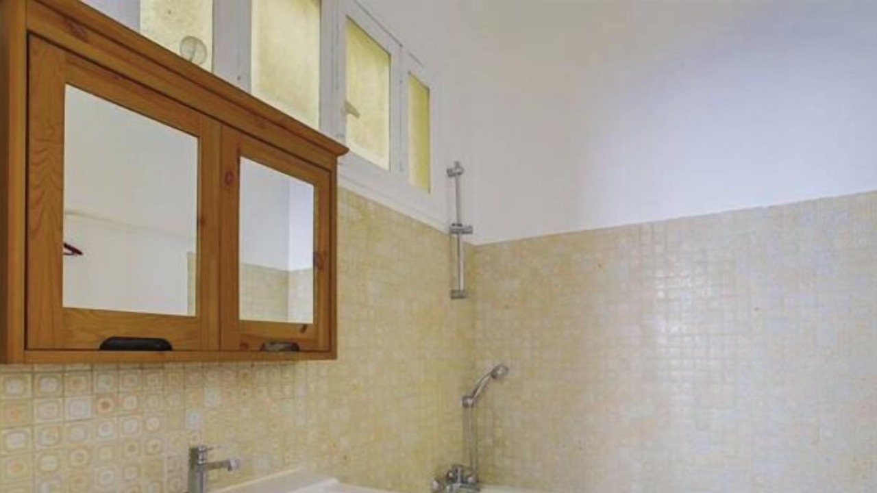 Photo of Bathroom in Quartier de l'Ecole-Militaire