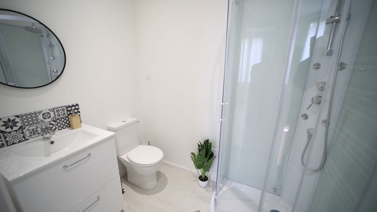 Photo of Bathroom in Cambrai