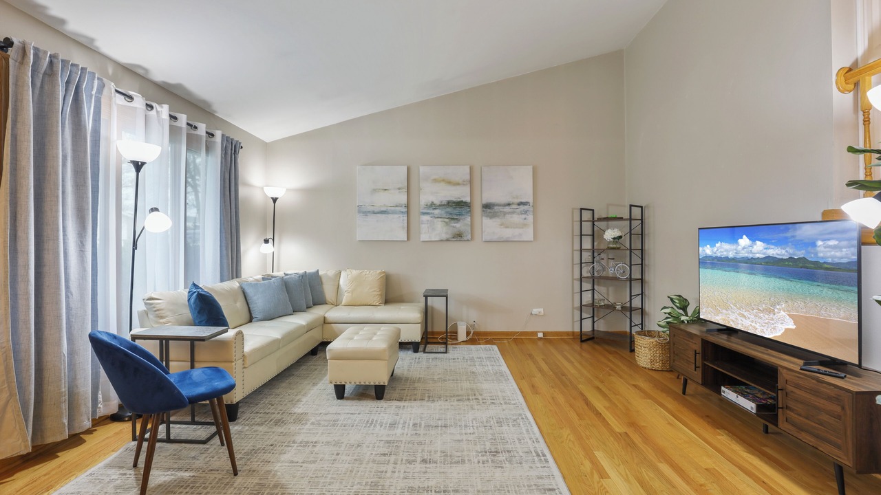 Photo of Livingroom in Arlington Heights