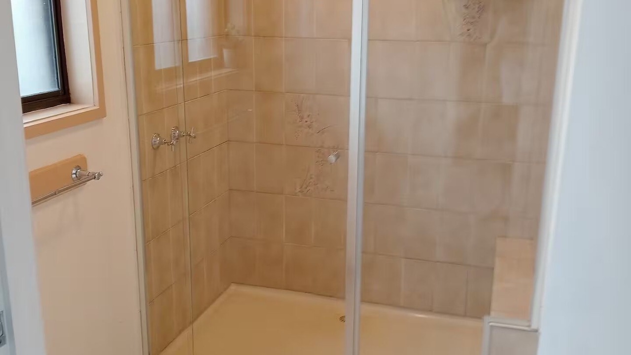 Photo of Bathroom in Indented Head