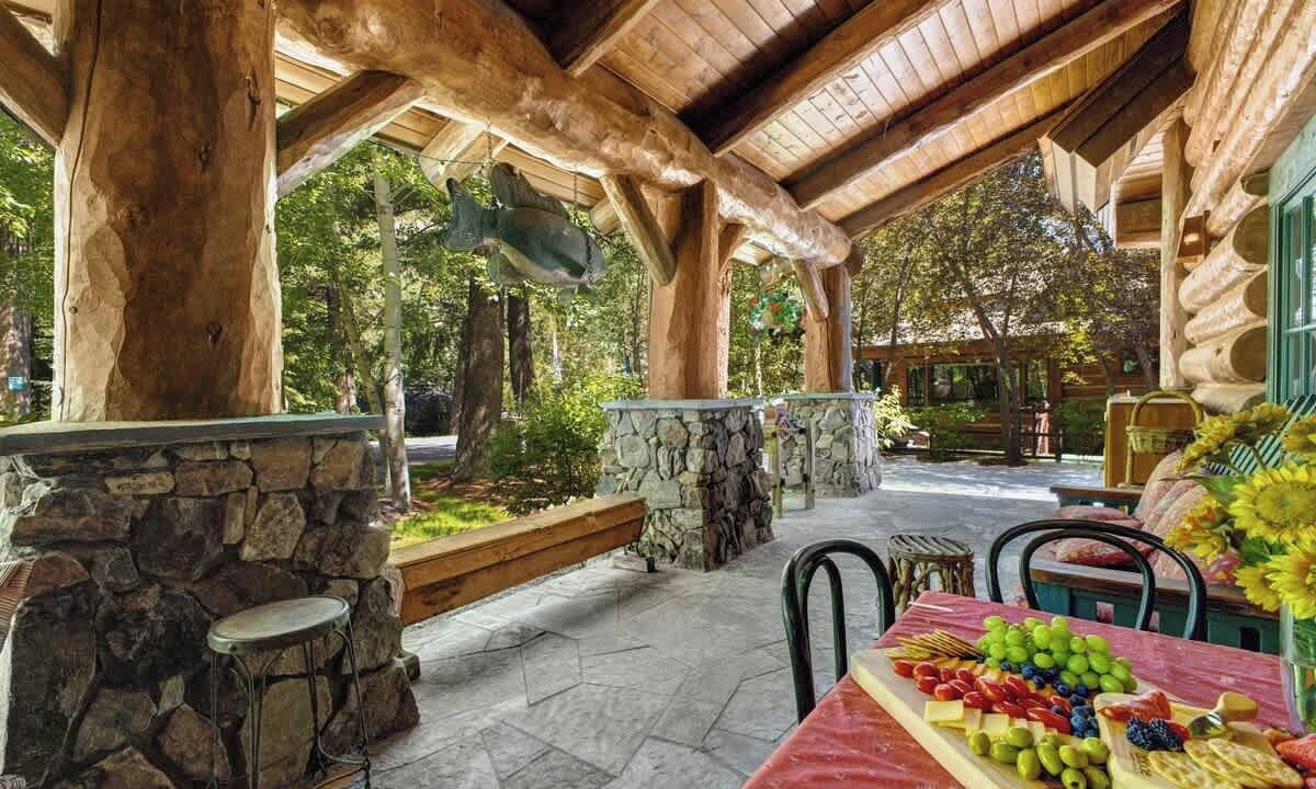 Photo of Outdoor in Warm Springs