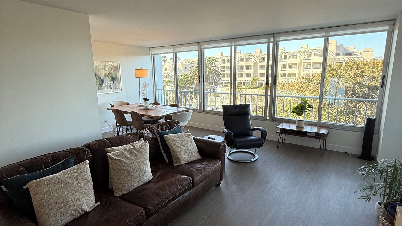 Photo of Livingroom in Ocean Park
