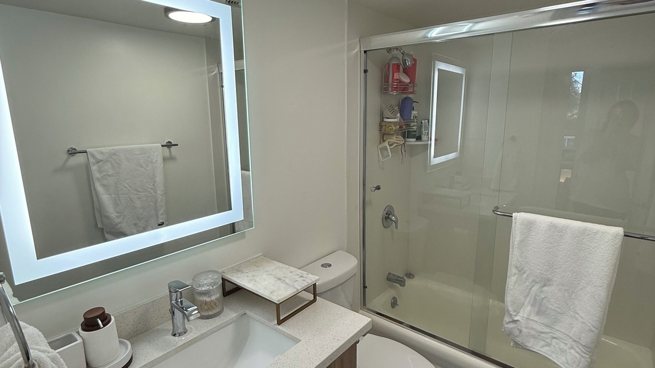Photo of Bathroom in Ocean Park