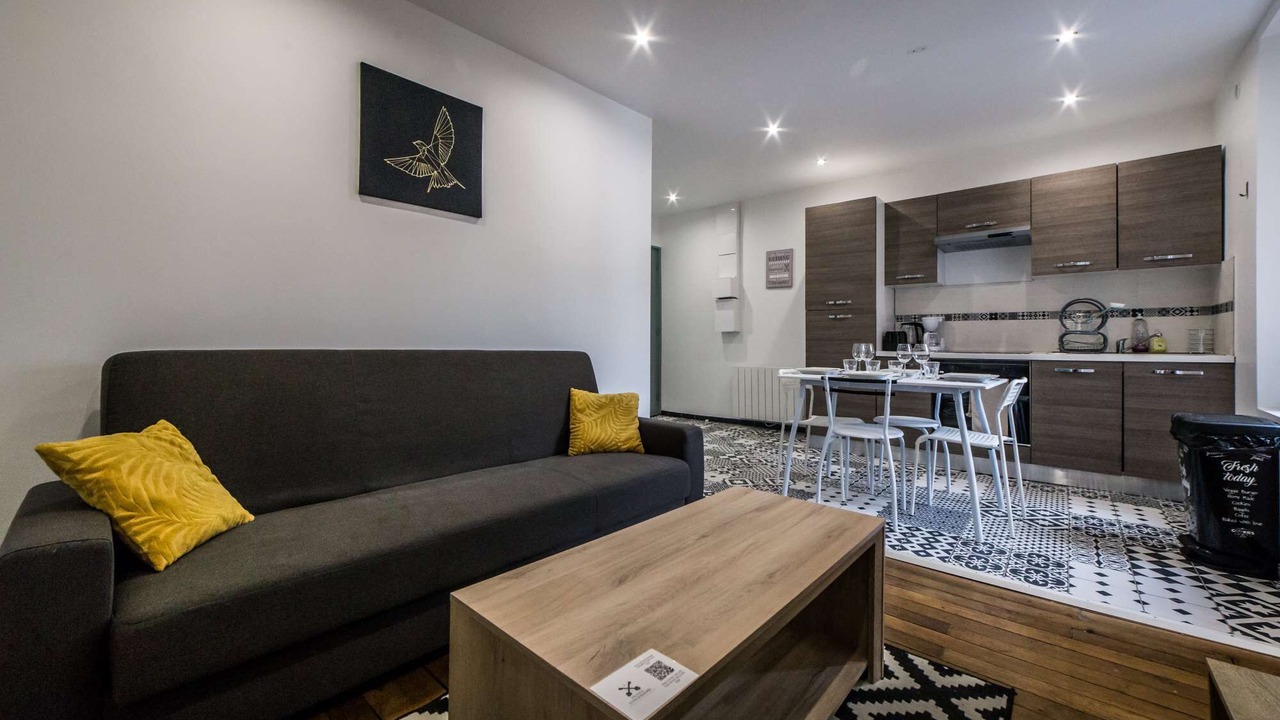 Photo of Livingroom in Charleville-Mezieres