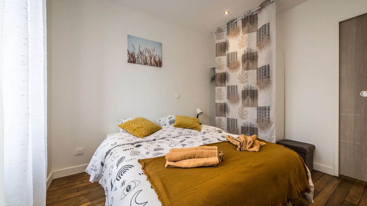 Photo of Bedroom in Charleville-Mezieres