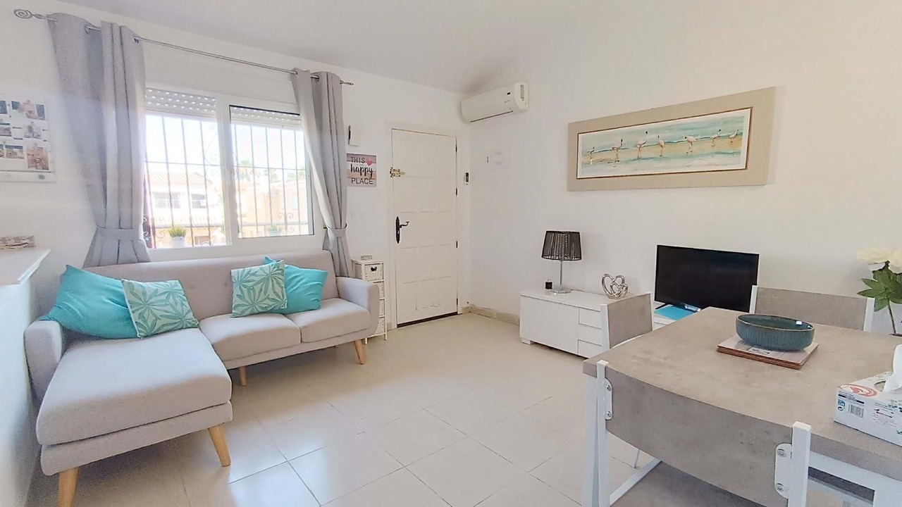 Photo of Livingroom in San Miguel de Salinas