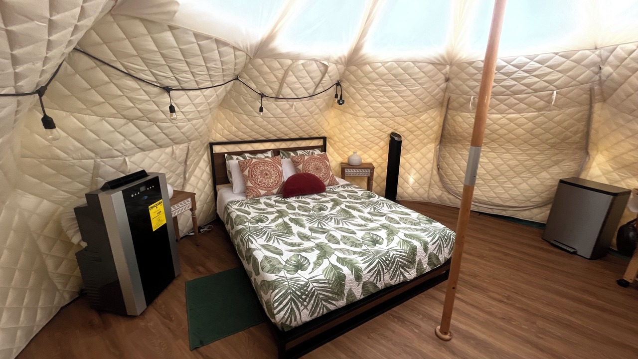 Photo of Bedroom in Cardinal Hills Estates