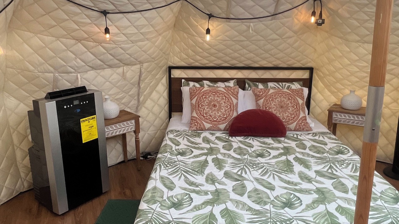 Photo of Bedroom in Cardinal Hills Estates