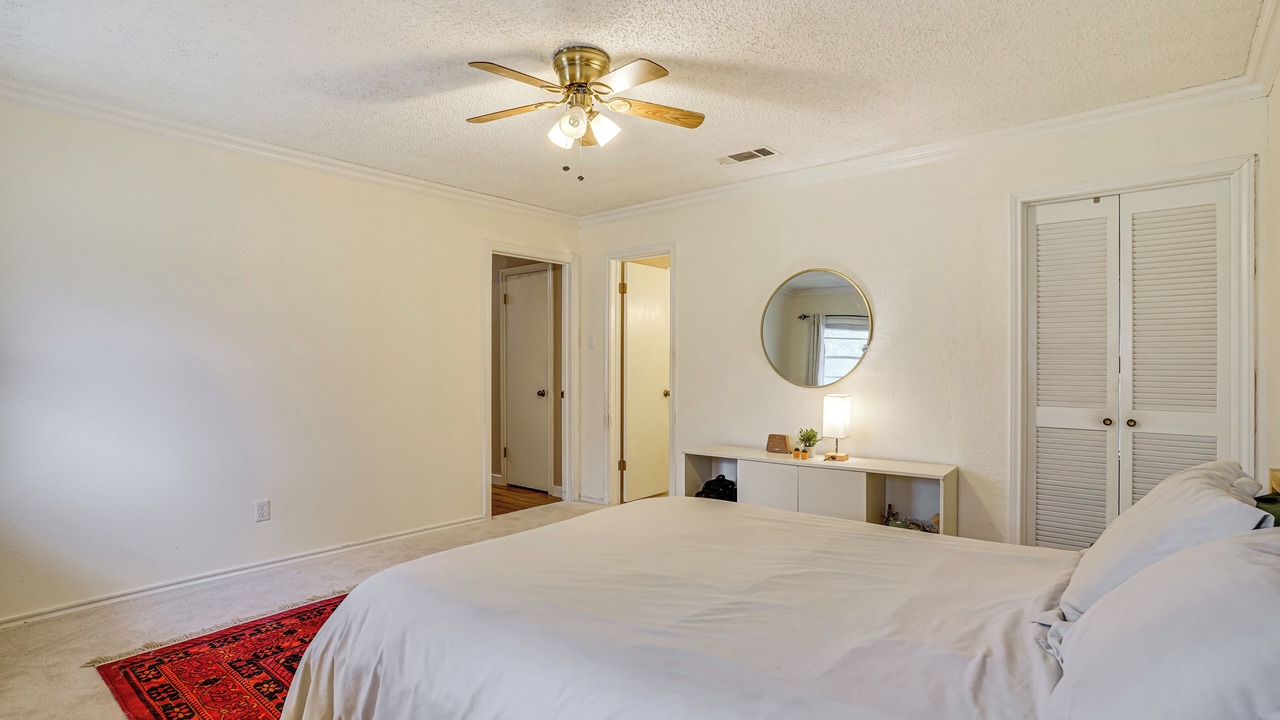 Photo of Bedroom in Tarrant County