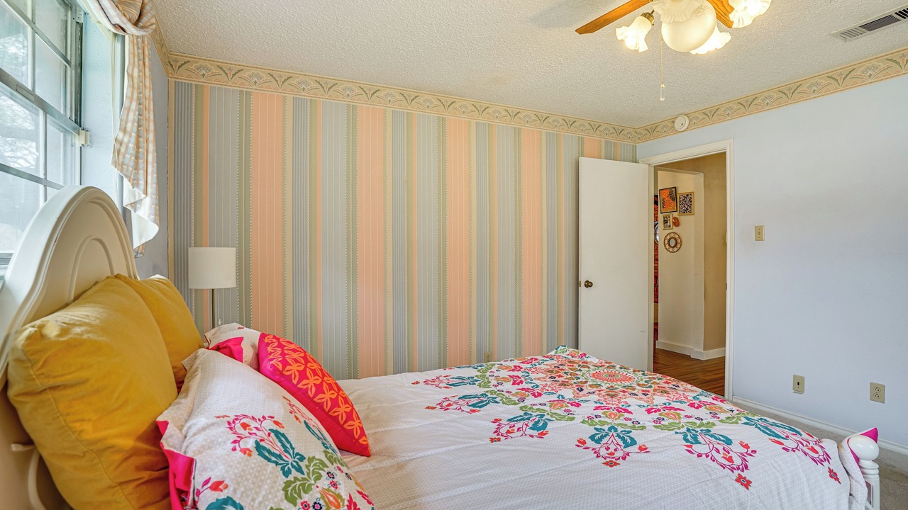 Photo of Bedroom in Tarrant County