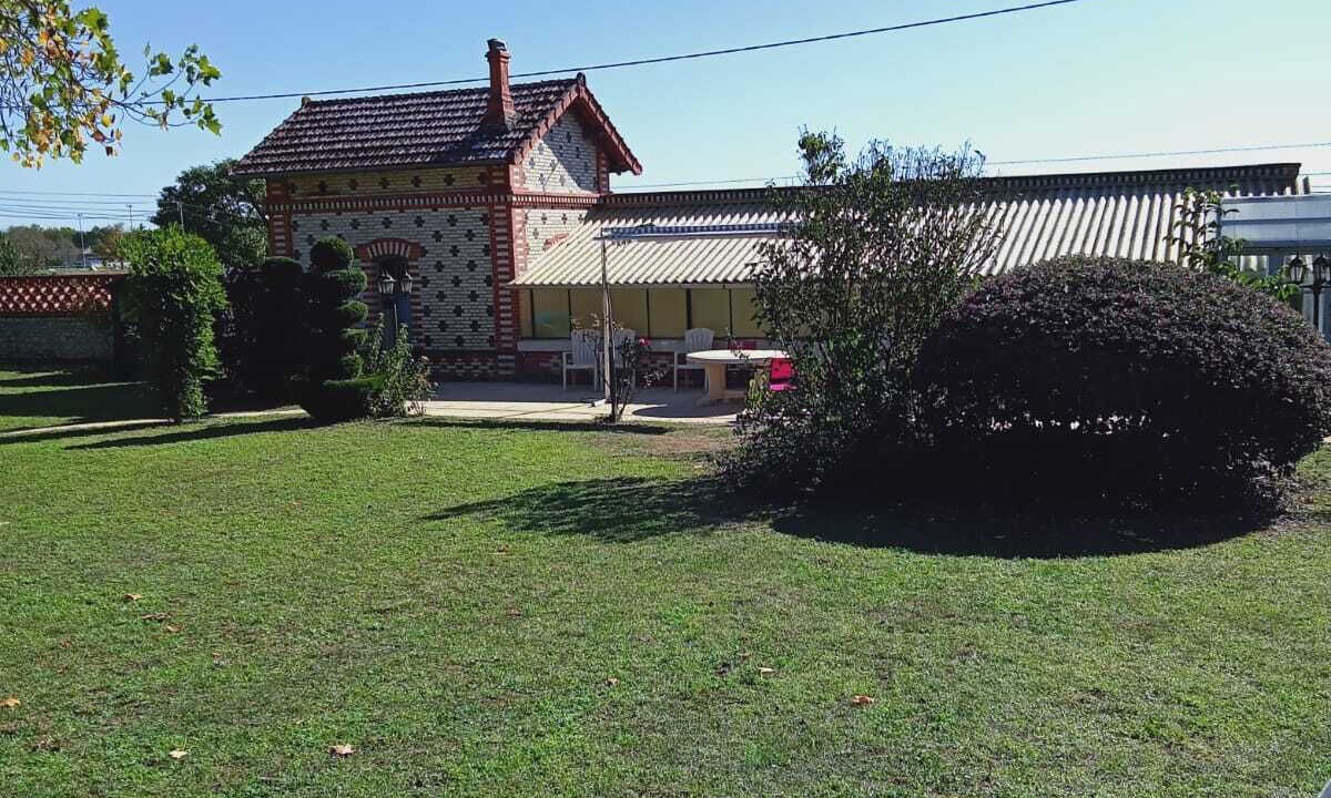 Photo of Outdoor in Dange-Saint-Romain