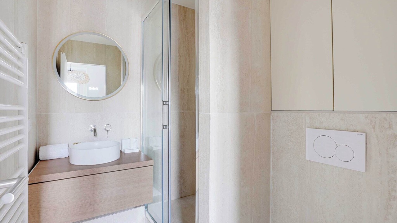 Photo of Bathroom in Porte-Dauphine